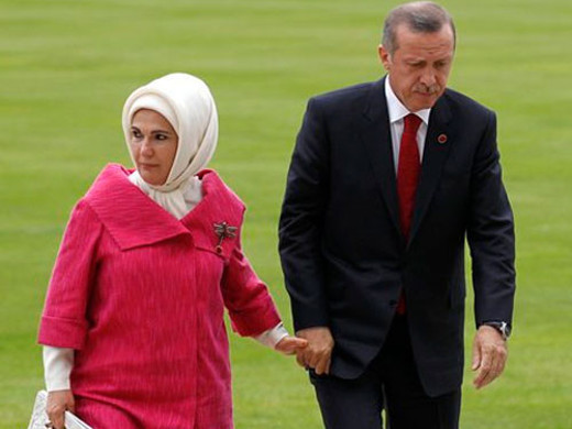 Emine Erdoğan'ın gelinlikli fotoğrafı 4 Temmuz 1978!