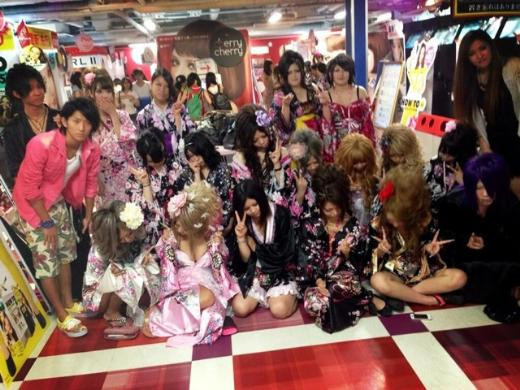 "Utangaç Poz" çılgınlığı! - Resim: 3