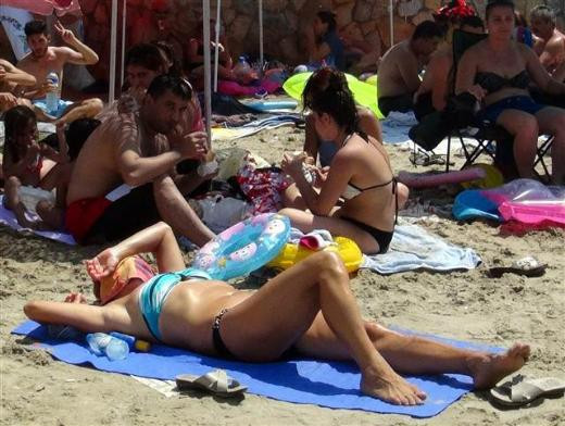 Yiyecek ekmek bulamadılar - Resim: 3