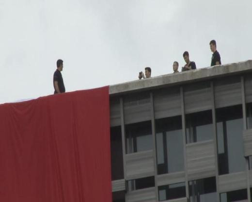 Polisten AKM çatısı hatırası - Resim: 2