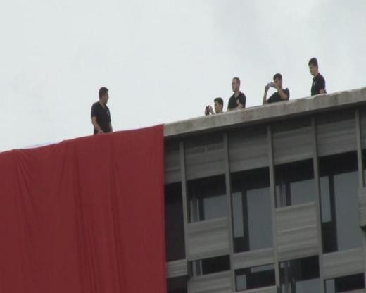 Polisten AKM çatısı hatırası - Resim: 3