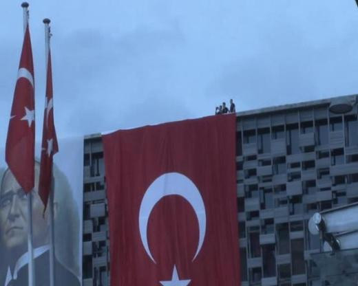 Polisten AKM çatısı hatırası - Resim: 4