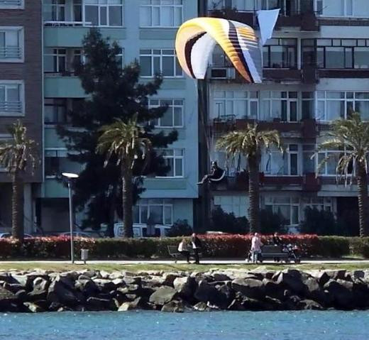 Paraşütçü yere böyle çakıldı - Resim: 4
