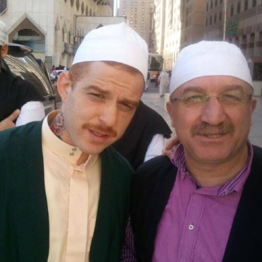 Gökhan Özoğuz Karagümrük’te tarihi bina aldı - Resim: 2