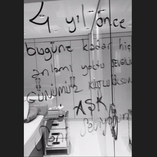 Seda Sayan'a yatak odasında ilan-ı aşk! - Resim: 2