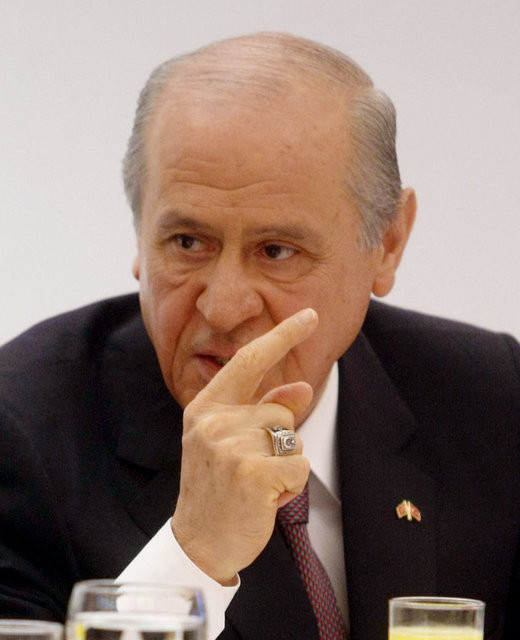 Turistlerin ilgi odağı Devlet Bahçeli yüzükleri - Resim: 4