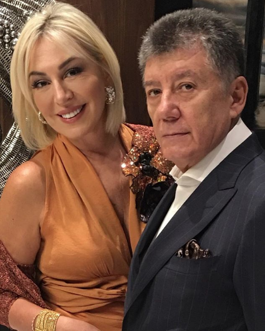 Gülenay Kalkan yaşı kaç Tarık Ünlüoğlu'nun ikinci eşi kimdir kızı var mı? - Resim: 1