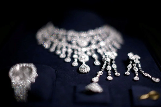 Bolsonaro'ya 5 gün süre verildi! Milyon dolarlık mücevherleri iade edecek - Resim: 0