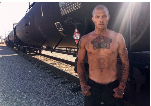 Eski mahkum model oldu lüks yaşamına bakın - Resim: 3