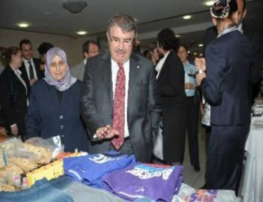 İdris Naim Şahin aslen nereli eşi Nadide Şahin ve çocukları kimdir - Resim: 2