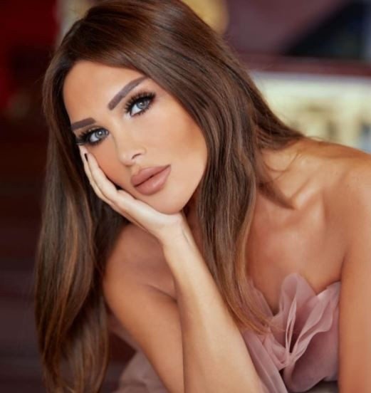 Seren Serengil selülit kremi reklamında Gülben Ergen'in fotoğrafını kullandı! - Resim: 1