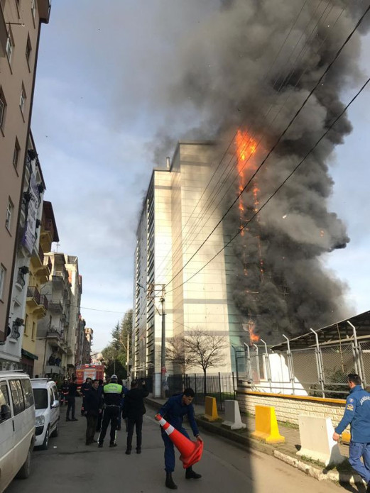 Trabzon'daki Avrasya Üniversitesi'nde yangın - Resim: 1