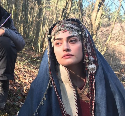 Diriliş Ertuğrul'un yeni başrol oyuncusu belli oldu! İşte bomba isim - Resim: 2