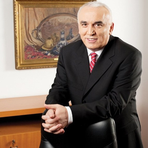 Hüseyin Aydın kimdir aslen nereli kaç yaşında? Hüseyin Aydın ailesi - Resim: 0