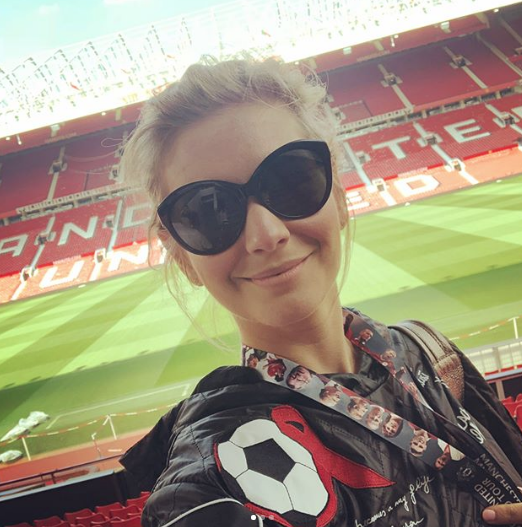 Ünlü spiker canlı yayına çıplak çıkma sözü verdi!  - Resim: 3