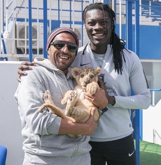 Gomis'ten ezeli rakipleri çıldırtacak paylaşım - Resim: 2