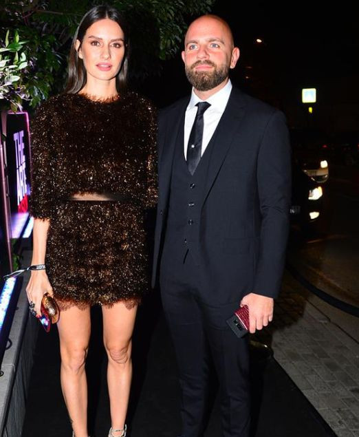 Yasemin Özilhan ve İzzet Özilhan çifti arasında sular iyice ısınıyor! Çıkan ayrılık iddiaları kriz çıkardı! - Resim: 3