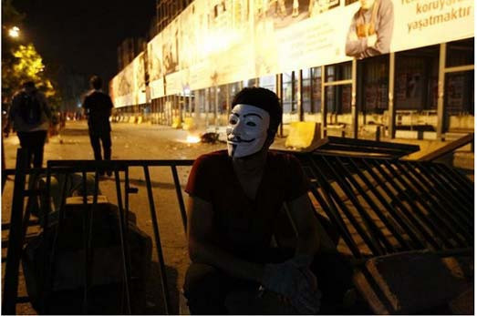 Taksim ve çevresinde gergin gece - Resim: 4