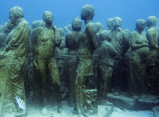 Denizin dibinden ürküten mazara - Resim: 4