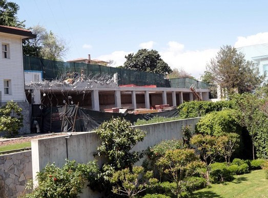 Reza Zarrab'a bir darbe daha! Villası yıkılıyor - Resim: 3