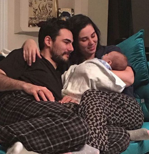 Ferdi Tayfur'un kızı Tuğçe Tayfur kimdir eşi Taner Şafak ile tek celsede boşandı - Resim: 1