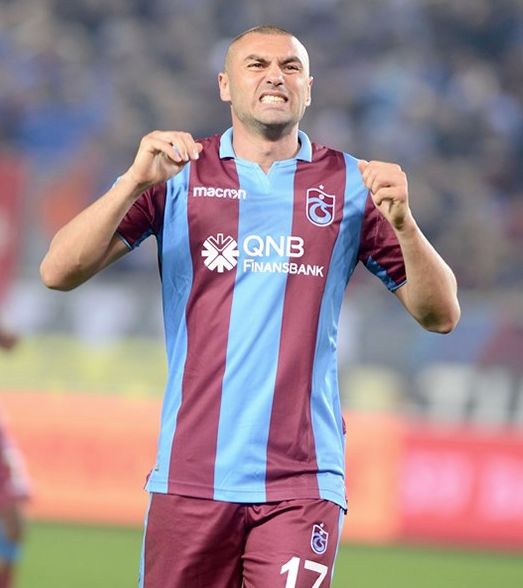 Burak Yılmaz bombası! İstanbul bileti cebinde - Resim: 1