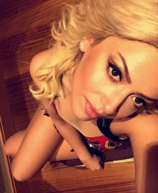 Ünlülerin efsane instagram paylaşımları - Resim: 1