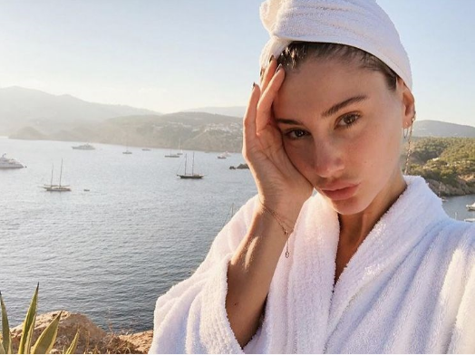 Fallingstars bitti bornozlu fotoğraf akımı başladı! İşte akıma katılan ünlüler - Resim: 2