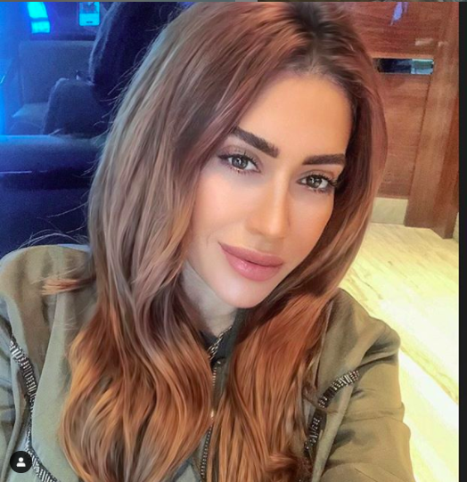 Nil Karakaş kimdir kaç yaşında Nil Karakaş evli mi? - Resim: 0