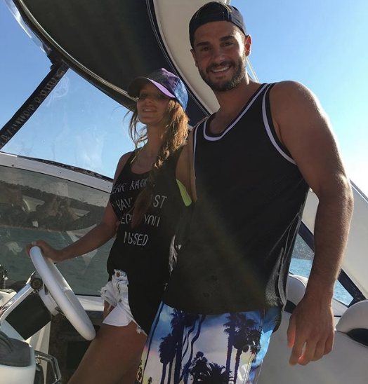 Savaşçı'nın Kaan'ı Berk Oktay'ın başka bir kadınla çıplak yatak fotoğrafları sızdı - Resim: 4