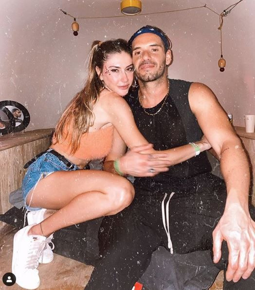 Şeyma Subaşı ablası Kübra Açıl'ı tek kalemde sildi! Sebebi Acun Ilıcalı çıktı - Resim: 4