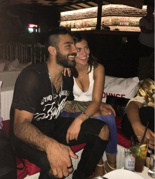 Eser West nereli eski eşi ile olay  pozları - Resim: 3