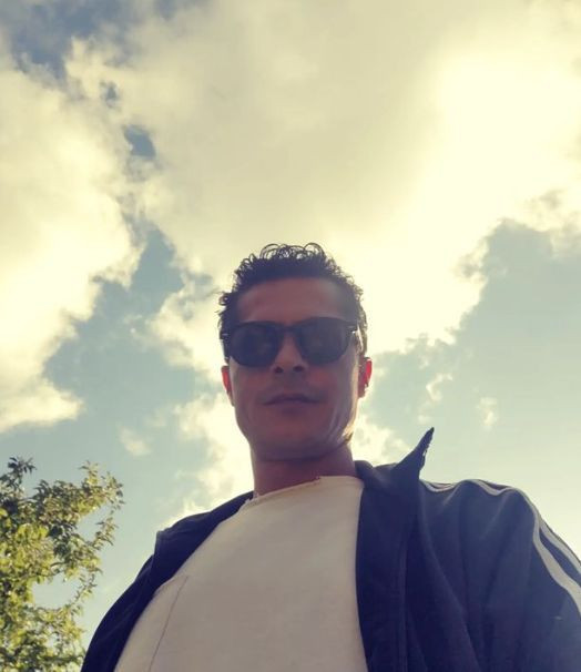 Sette çıkan korkunç kaza oyuncuyu yaraladı! Fünye İsmail Hacıoğlu'nun yüzüne patladı! - Resim: 2