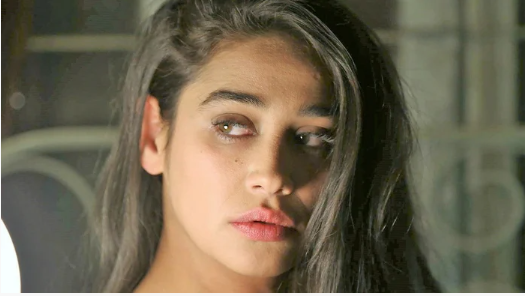 'Çocuk gelin' Meltem Miraloğlu anne oluyor! 84 yaşındaki kocasından hamile kaldı - Resim: 3