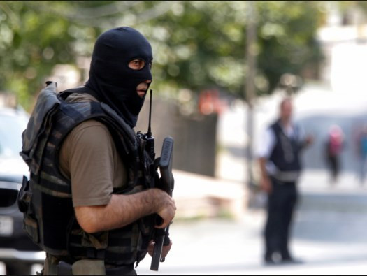 Özel harekat polisleri neden maske takıyorlar? - Resim: 3