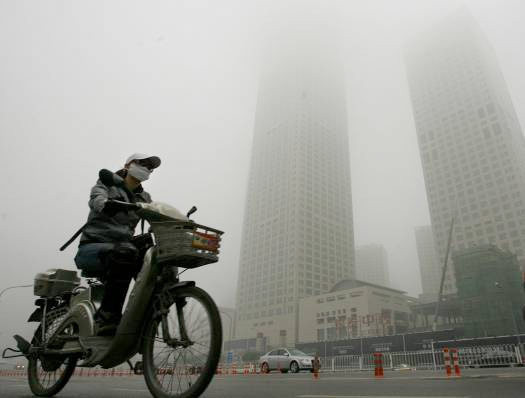 Çinliler maskesiz sokağa çıkmıyor - Resim: 1