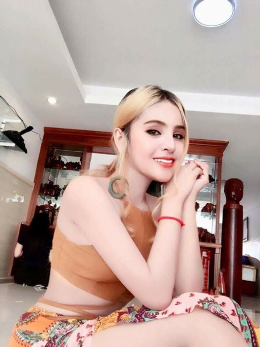 Seksi olmak başına bela oldu! Devlet onu yasakladı - Resim: 1