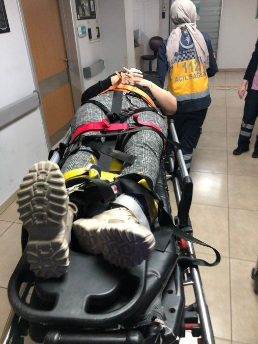 Trabzon'da fuhuş baskınından kaçmak için intihar atlayışı yaptı! - Resim: 4