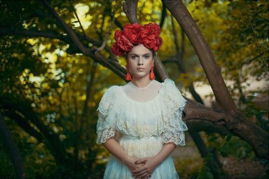 İpek Erdem yeni saçlarıyla ağızları açık bıraktı Hayat Bilgisi dizisinin 'Barbi'siydi - Resim: 2