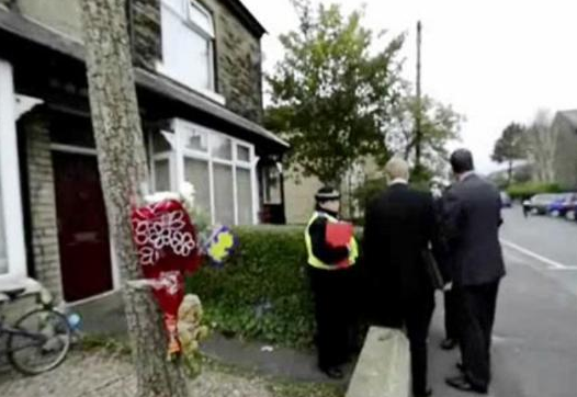 Çürük cesetle iki yıl yaşadı - Resim: 3