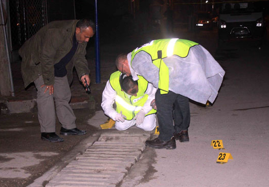 Çevik kuvvet servisini taradılar  - Resim: 2