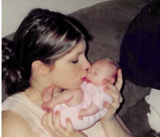 O dünyanın en küçük bebeği sadece 1.1 kilo ama bakın ne yaptı - Resim: 4