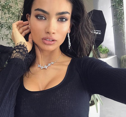 Ünlü modelden olay itiraf: Uçakta seks yaptık - Resim: 1