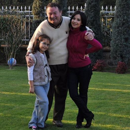 Kayahan'ın eşi İpek Açar'ın yeni aşkına bakın meğer daha önce... - Resim: 2