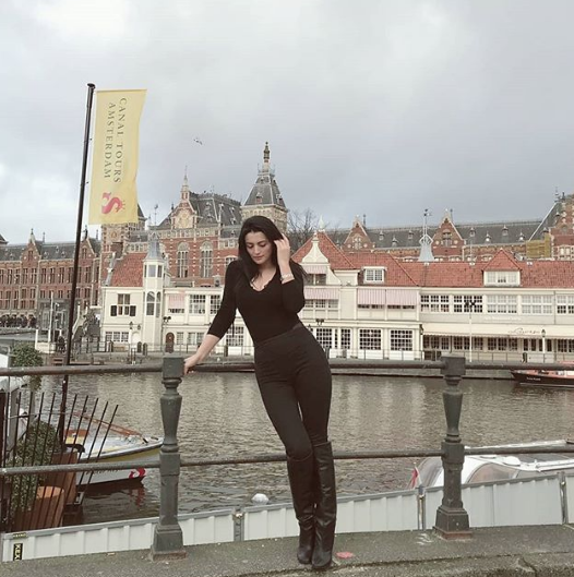 Aleyna Tilki'nin annesi Havva Öztel hava atayım derken rezil oldu - Resim: 4