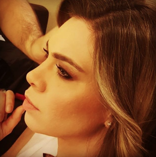 Güzel spiker Roksan Kunter, Hürrem Sultan'ın torunu çıktı - Resim: 2