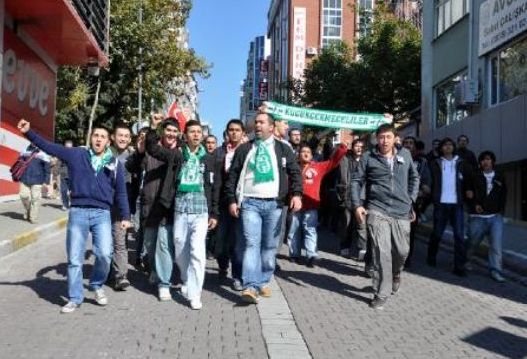 Avcılar şehidini böyle uğurladı - Resim: 2