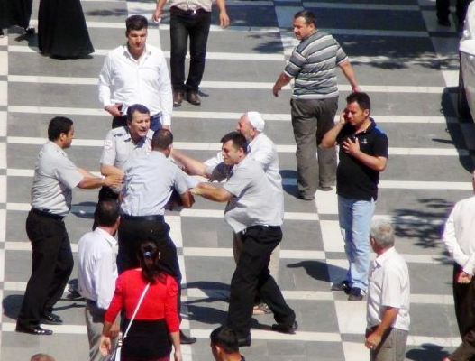 Fakıbaba'nın güvenlikleri vatandaşı hastanelik etti - Resim: 4