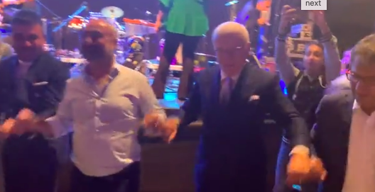 Rasim Ozan Kütahyalı açıkladı: Halaydan sonra Ertuğrul Özkök koronavirüs oldu! Ahmet Kaya'nın eşine çağrı yaptı - Resim: 0