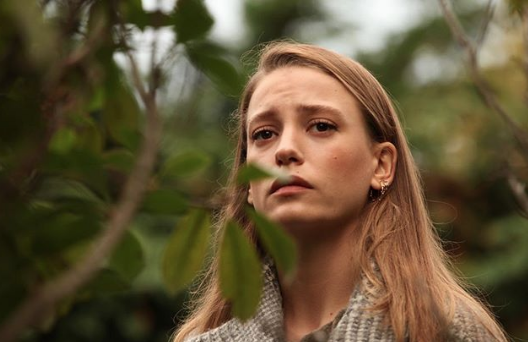 Bilirkişi Serenay'ı haklı buldu: 15 yaşında bu hayatın içine sokuldu - Resim: 3